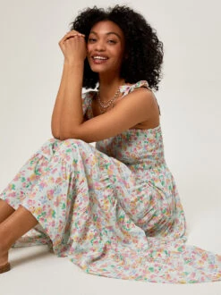 Peyton Floral Smocked Mama Dress 6 Peyton Floral Smocked Mama Dress -Toddler Clothing Store 001913 DR0094CMTU MINT FLORAL 00